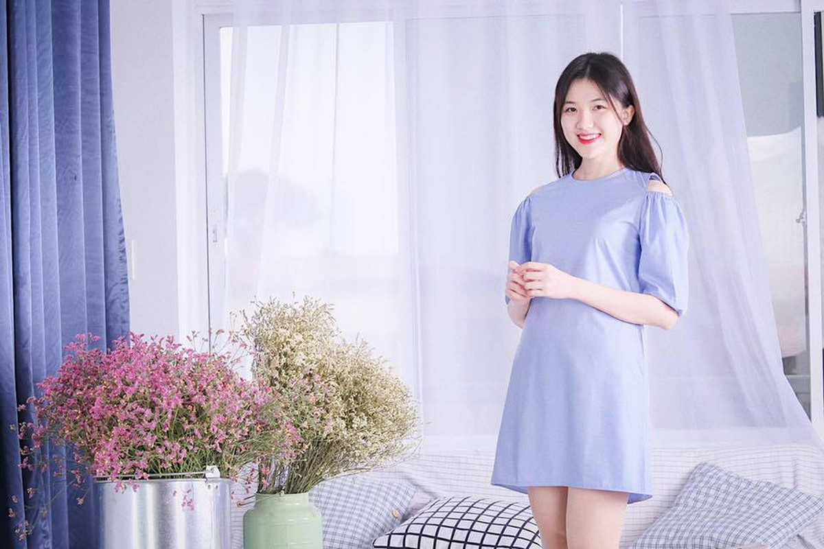 Tai sac cua nu sinh xinh dep dien ao dai gay sot-Hinh-7